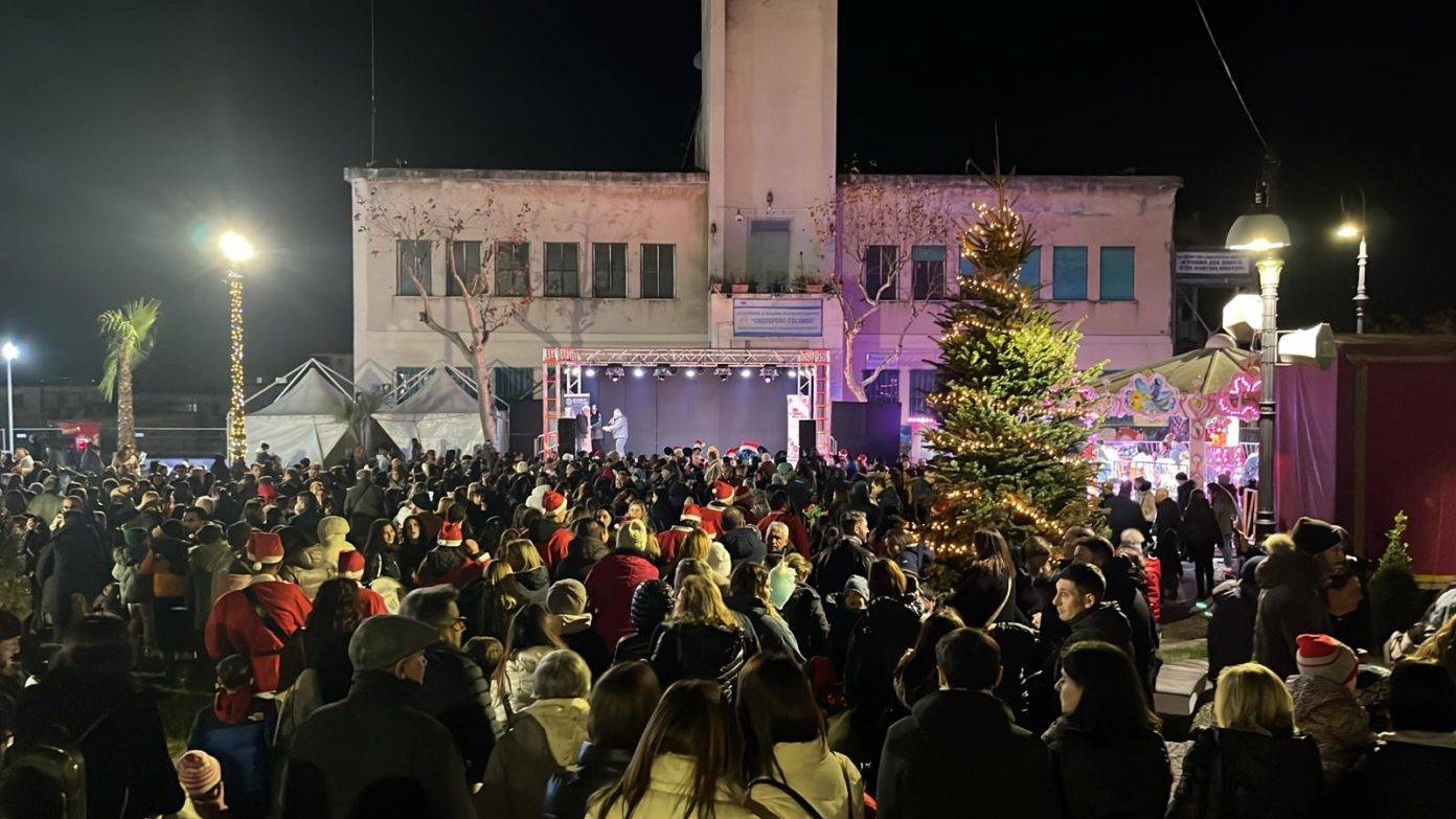 Torre Del Greco Felice Natale Inaugurato Il Villaggio In Villa Comunale