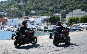 ischia carabinieri