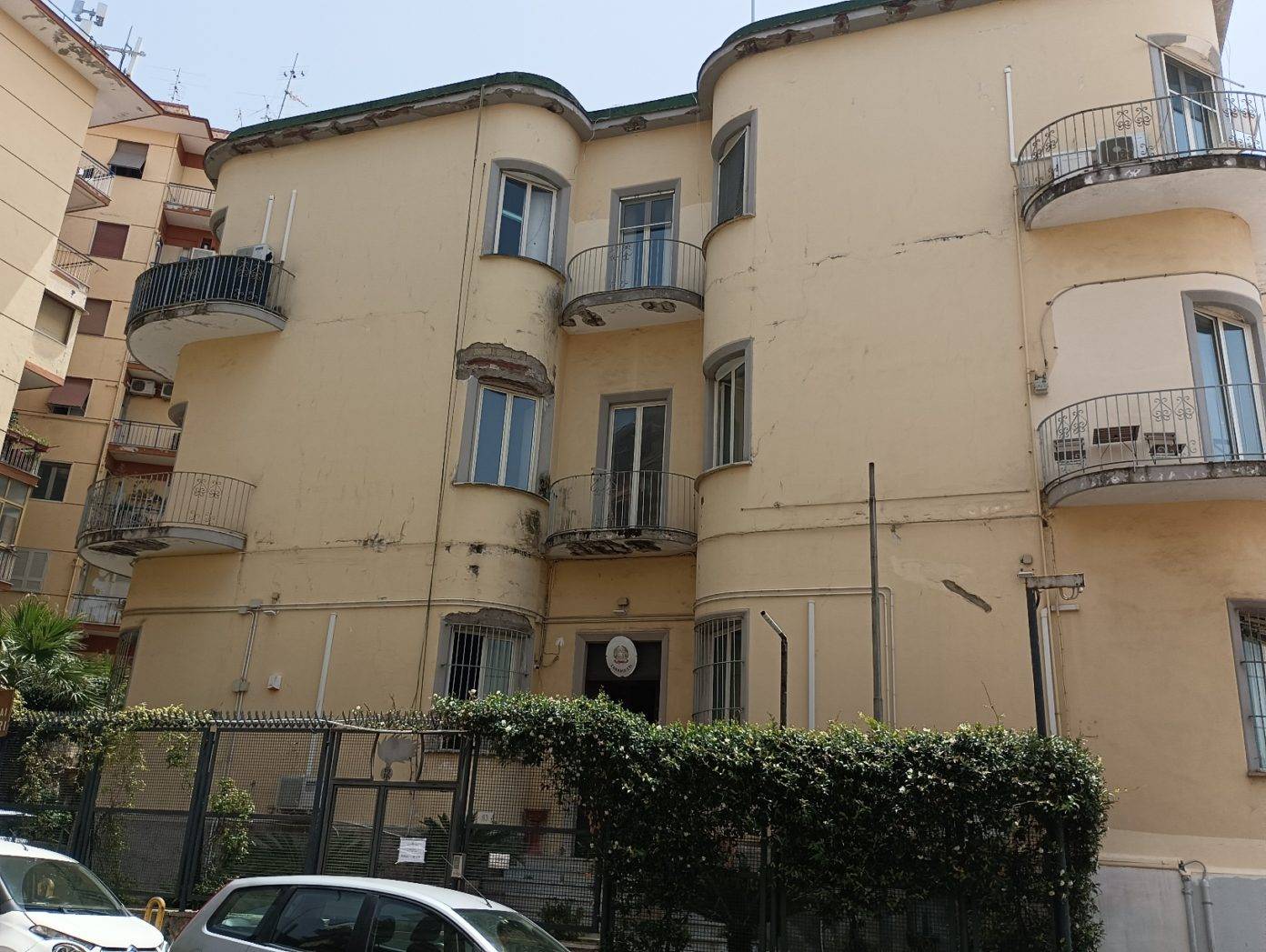 Torre Del Greco Enne Rapina Un Bar E Porta Via Contanti E Gratta E