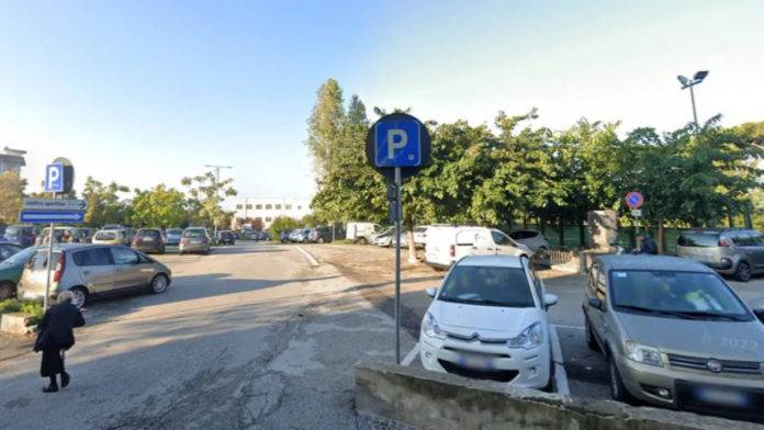 parcheggio salle